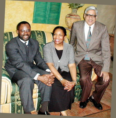 emeagwali_dale-emeagwali_ghandi_smile-jamaica-studio_kingston_march-2001